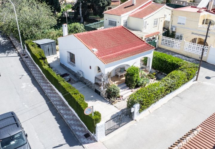 Villa i La Marina, Alicante, La Marina - € 179.000 | Ref: W6145VA - foto 1